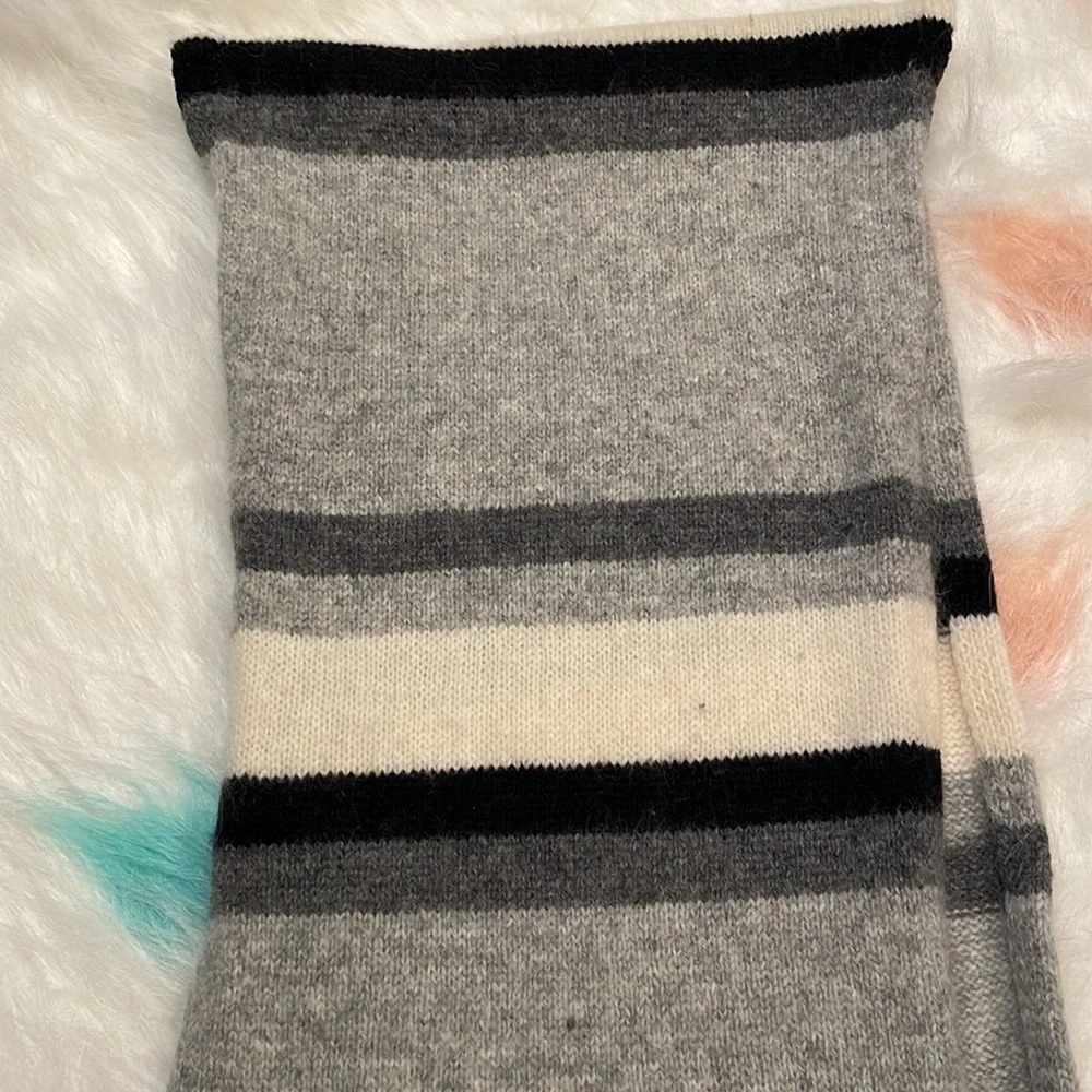 Lauren Ralph Lauren Black &‎ Grey Stripe Scarf